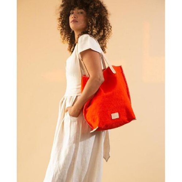 Graf Fantz Red Cavnas Tote Bag - Picture 1 of 15